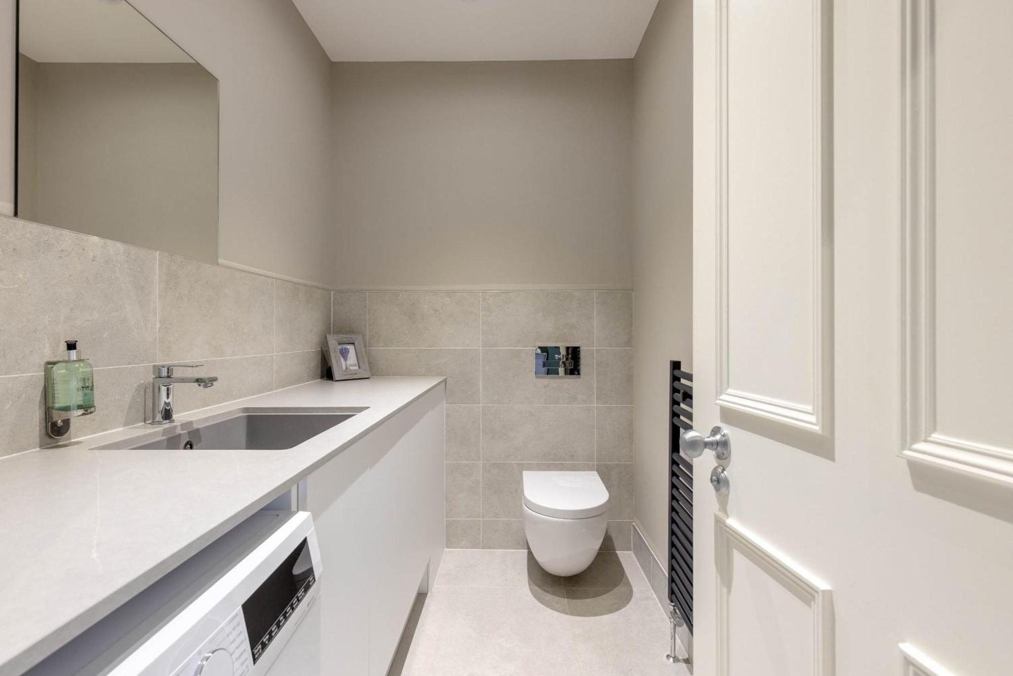 Dragon Suites - Alina Suite - 1 Bed City Centre Luxury Apartment Edimburgo Esterno foto